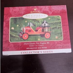 2000 Hallmark Keepsake Ornament 1924 Toledo Fire Engine #6